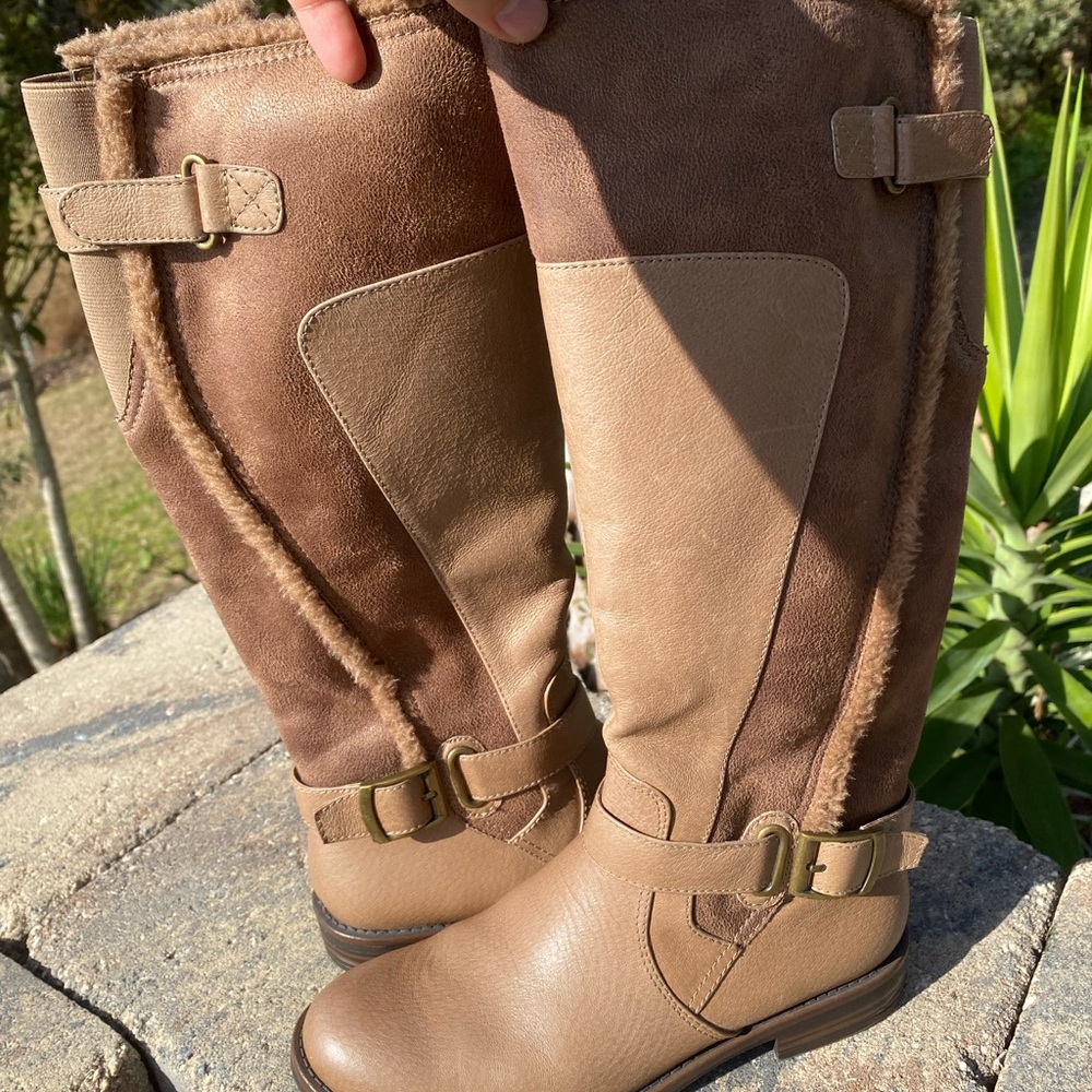 BareTraps Tan and Brown Winter Boots
